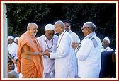 Swamishri meets Haka Khachar and devotees