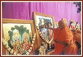 Swamishri performs the murti-pratishtha rituals of murtis for BAPS Swaminarayan Mandirs at Dabhasi, Gamdi and Parth Township