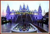 The beauty and divinity of BAPS Shri Swaminarayan Mandir, Bharuch
