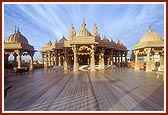 BAPS Shri Swaminarayan Mandir, Bharuch