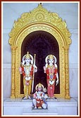 Shri Sita Ram Dev and Shri Hanumanji in the new gold-leafed sinhasan