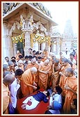 Swamishri blesses a disabled child&nbsp;