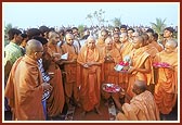 Performs the inaugural pujan rituals