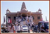 &nbsp;&nbsp;BAPS Shri Swaminarayan Mandir, Kheralu