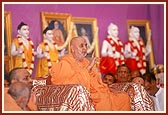 Finally, Swamishri blesses the pratishtha assembly