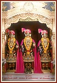 Bhagwan Swaminarayan, Aksharbrahma Gunatitanand Swami and Shri Gopalanand Swami
