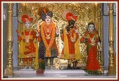 Shri Varninath and Shri Gopinath Dev