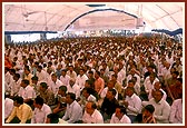 Devotees during the pratishtha rituals