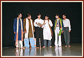 BAPS youths enact a drama, "Bharatnu Sohamanu Swapna" on Youth Day