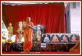 Swamishri performs murti-pratishtha rituals of new murtis for Mahuva BAPS Swaminarayan Mandir