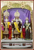 Shri Harikrishna Maharaj and Shri Lakshmi-Narayan Dev