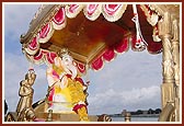 Shri Ganeshji in a palanquin