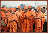 Senior sadhus and others devotionally engage in the procession to Akshardham monument