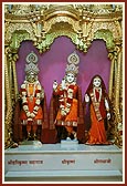 Shri Harikrishna Maharaj and Shri Radha Krishna Dev
