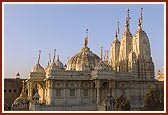 BAPS Shri Swaminarayan Mandir, Bochasan 