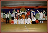 A drama performed by BAPS Yuvak Mandal, Surat 