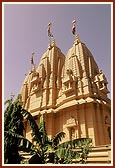 BAPS Shri Swaminarayan Mandir, Botad 
