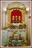 Bhagwan Swaminarayan, Aksharbrahma Gunatitanand Swami and Shri Gopalanand Swami 