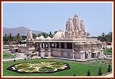 BAPS Shri Swaminarayan Mandir, Junagadh, nearing completion