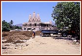 BAPS Shri Swaminarayan Mandir, Junagadh, nearing completion