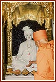 Brahmaswarup Shri Pragji Bhakta 