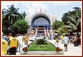 BAPS Shri Swaminarayan Mandir, Navsari