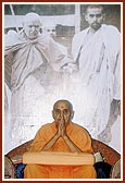 Swamishri's morning puja on Brahmaswarup Shri Shastriji Maharaj Smruti Din