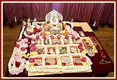 Swamishri's puja