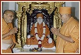 ... pujan of Brahmaswarup Shri Yogiji Maharaj
