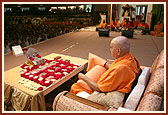 Swamishri's morning puja