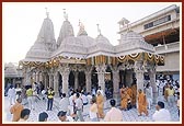 BAPS Shri Swaminarayan Mandir, Anand 